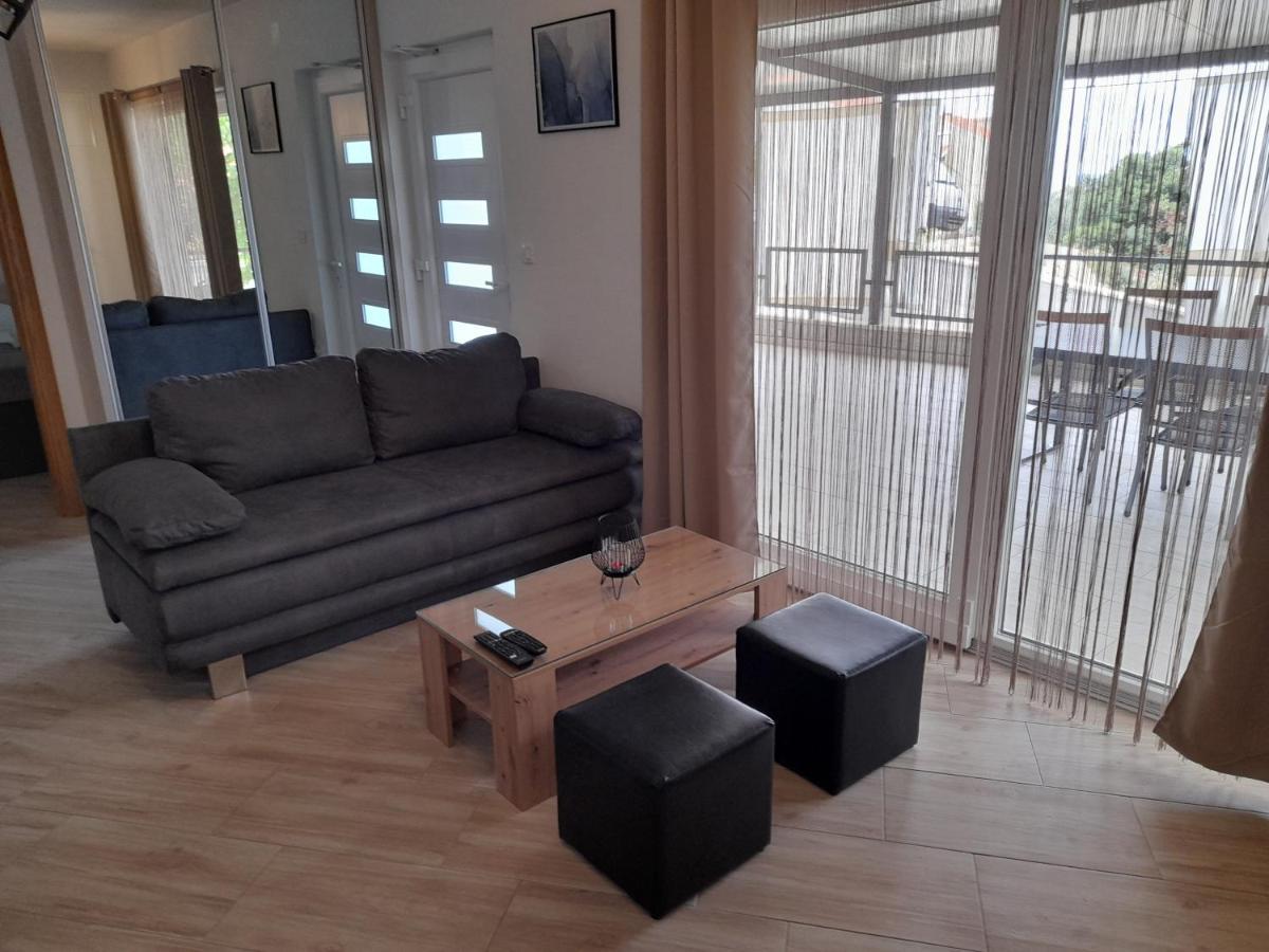 Apartmani Petra Primošten Eksteriør bilde